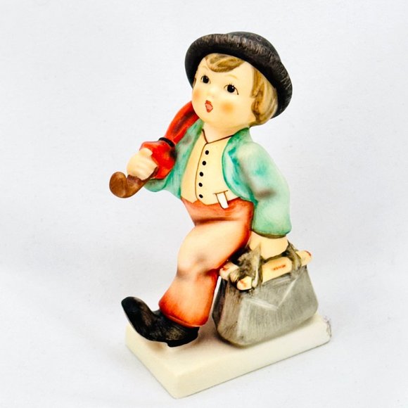 Goebel Hummel 11 2/0 MERRY WANDERER - TMK7 - Five Buttons - Picture 9 of 11